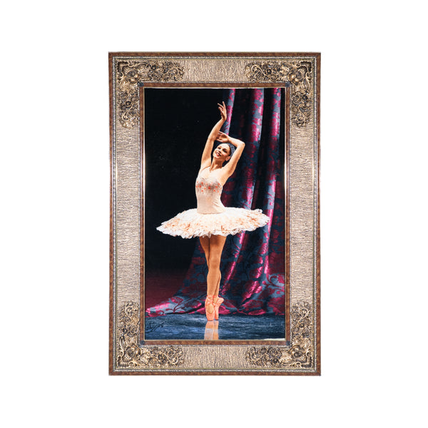 Ballerina Mid-Performance - 81 x 135 cm (1.0935 m2)