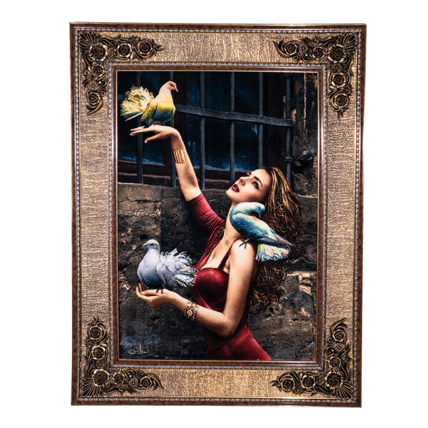 Lady with Doves - 94 x 122 cm (1.1468 m2)